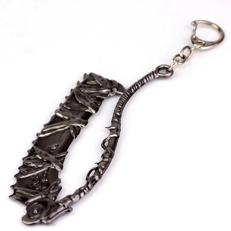 Game PS4 Bloodborne Axe Weapon Keychain For Men Women High Quality Metal Removable Keyring Pendant Men Car Women Bag Accessories