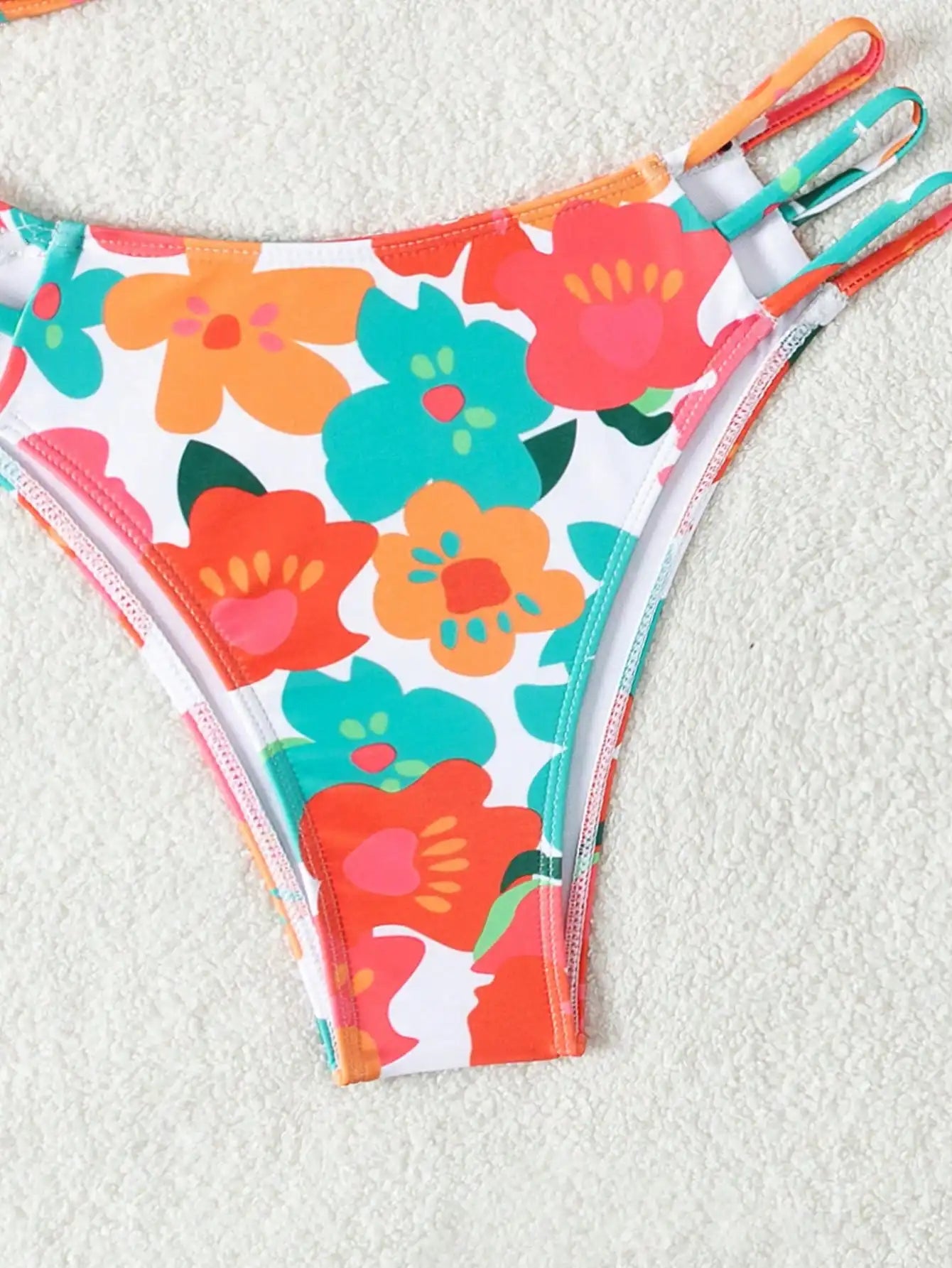 Summer new solid color bikini halterneck suspender youthful dopamine has a vibrant and bright style