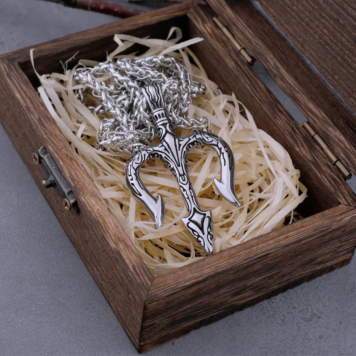 316L Stainless Steel Greek Mythology Poseidon Trident Necklace Fashion Retro Hip Hop Street Men and Women Amulet Pendant Jewelry
