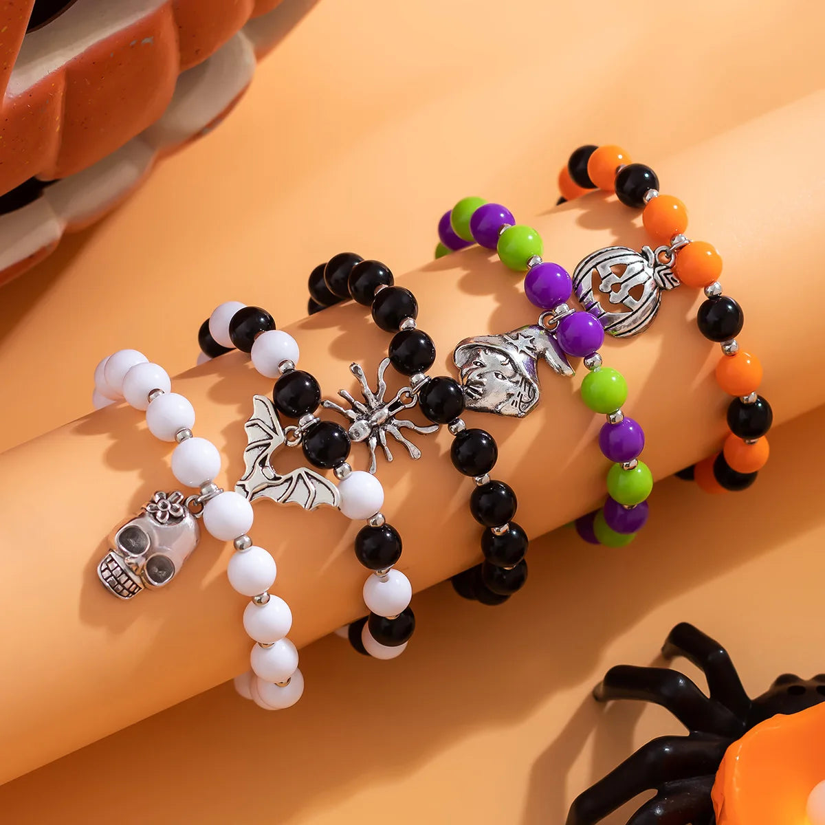 5pcs/Set Halloween Grimace Beaded Bracelet Set Holiday Party Skeleton Witch Pumpkin Head Woman Jewelry New Party Year's Gift