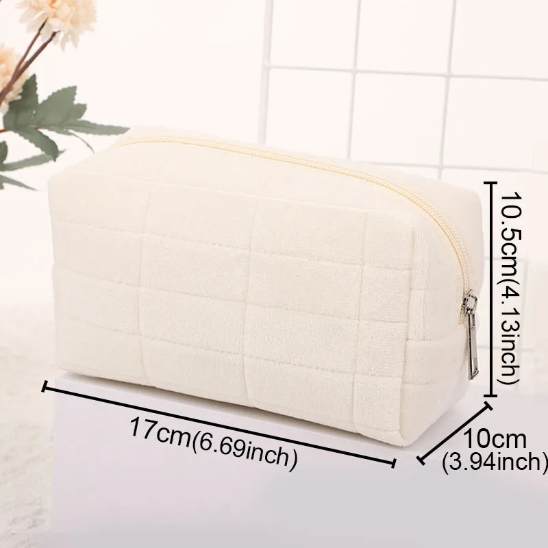 Cute Plush Makeup Bag for Women Portable Travel Zipper MakeupOrganizer Handbag Stationery Pencil Case Make Up Pouch Storage Bags