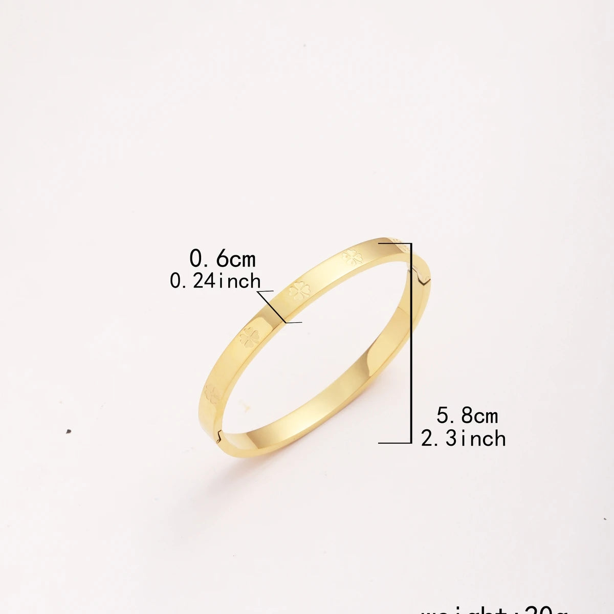 CARLIDANA Chunky 18k Gold Plated Bubble Letter Pendant Necklace Large Hollow PVD Gold Plated Initial Letter Necklace for Women