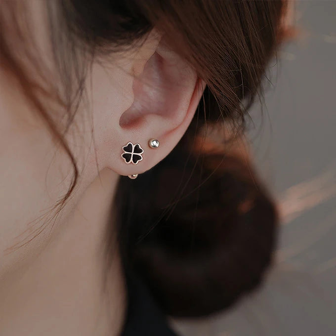 One Piece 925 Silver Cute Black Heart Clover Plant Stud Earrings for Fashion Women Fine Jewelry Minimalist Accessories