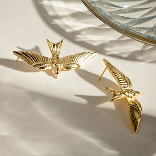 Stainless Steel 18k Gold Plated Vintage Stereoscopic Bird Shaped Earrings for Women Waterproof Fashion Charm Jewelry Party