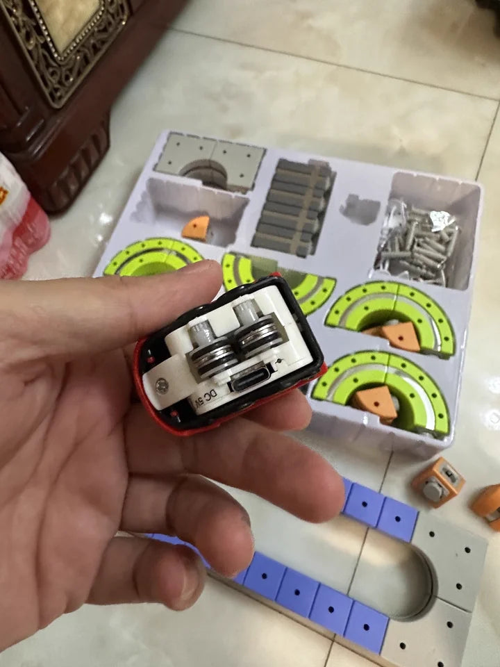 Magnetic Car STEM Racing Car Railtrack Set 2025 - Montessori Motorized Train & Gravity Maze Toy, Christmas Gift for Kids