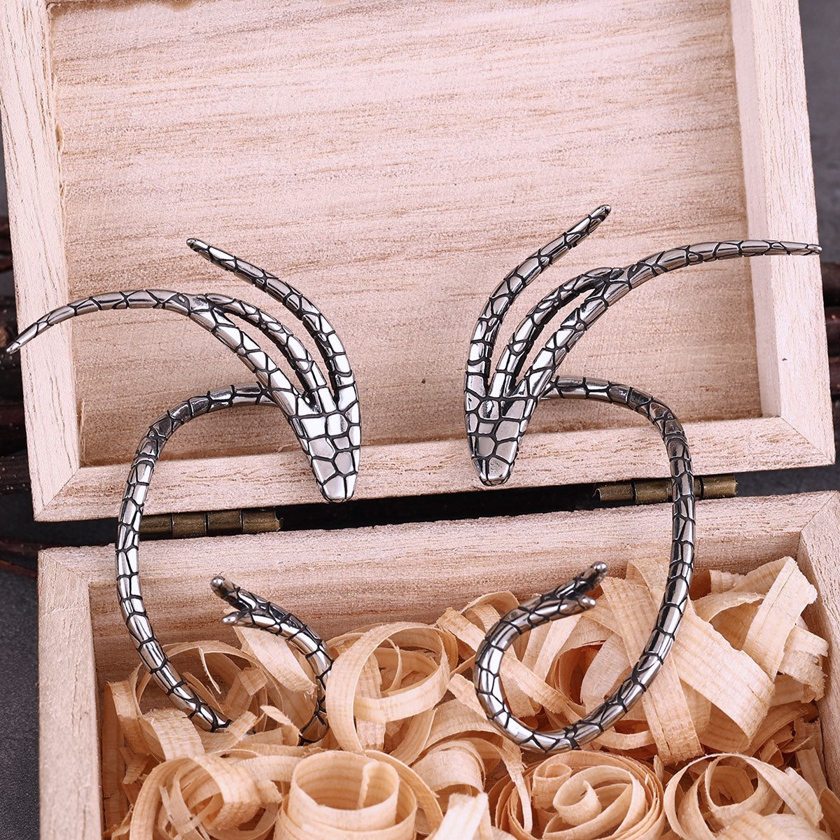 Viking Cobra Men's and Women's Fashion Hip Hop Earrings Stainless Steel Drop Wrap Around Earrings Fashion Personalized Jewelry