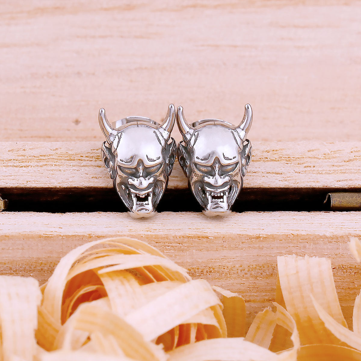 Gothic Ghost Skull Stud Earrings For Men Fashion Hip Hop Biker Earrings Stainless Steel Vintage Punk Devil Skeleton Jewelry Gift