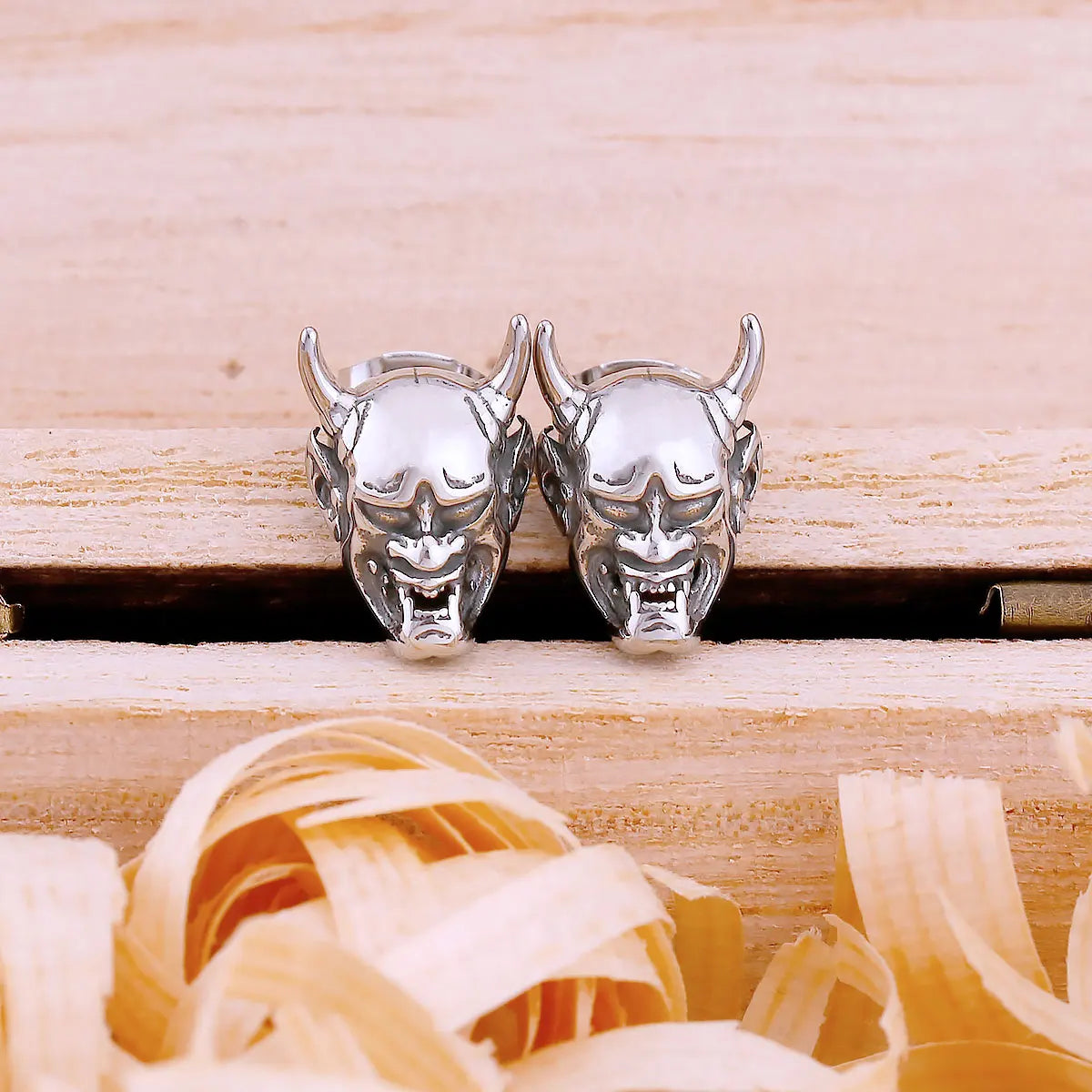 Gothic Ghost Skull Stud Earrings For Men Fashion Hip Hop Biker Earrings Stainless Steel Vintage Punk Devil Skeleton Jewelry Gift