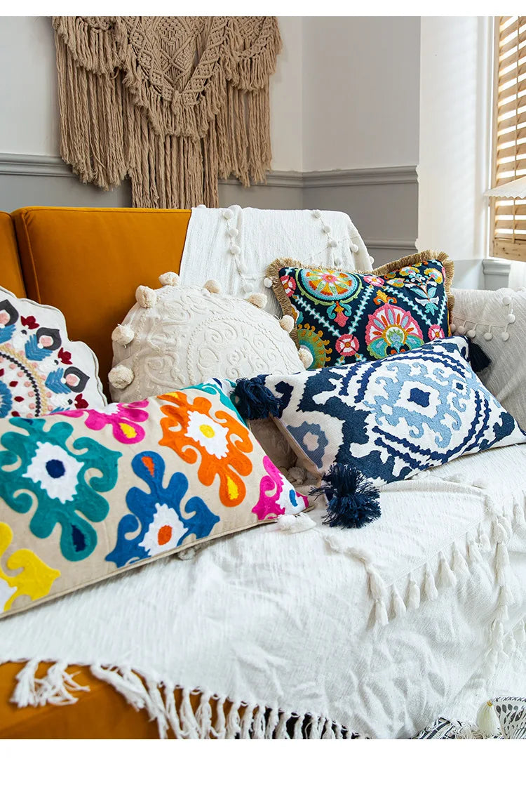 Nordic Ethnic Style Cushion Cover Cotton Moroccan Handmade Embroidery Cotton Tassel Throw Pillow Cover Living Room Home Decor