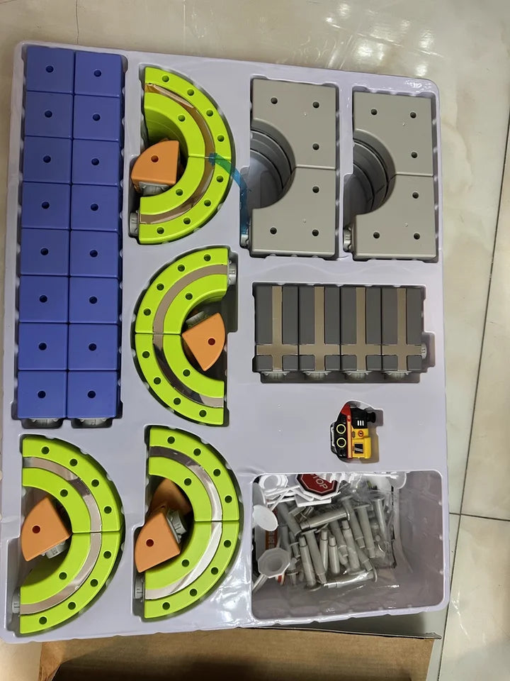 Magnetic Car STEM Racing Car Railtrack Set 2025 - Montessori Motorized Train & Gravity Maze Toy, Christmas Gift for Kids