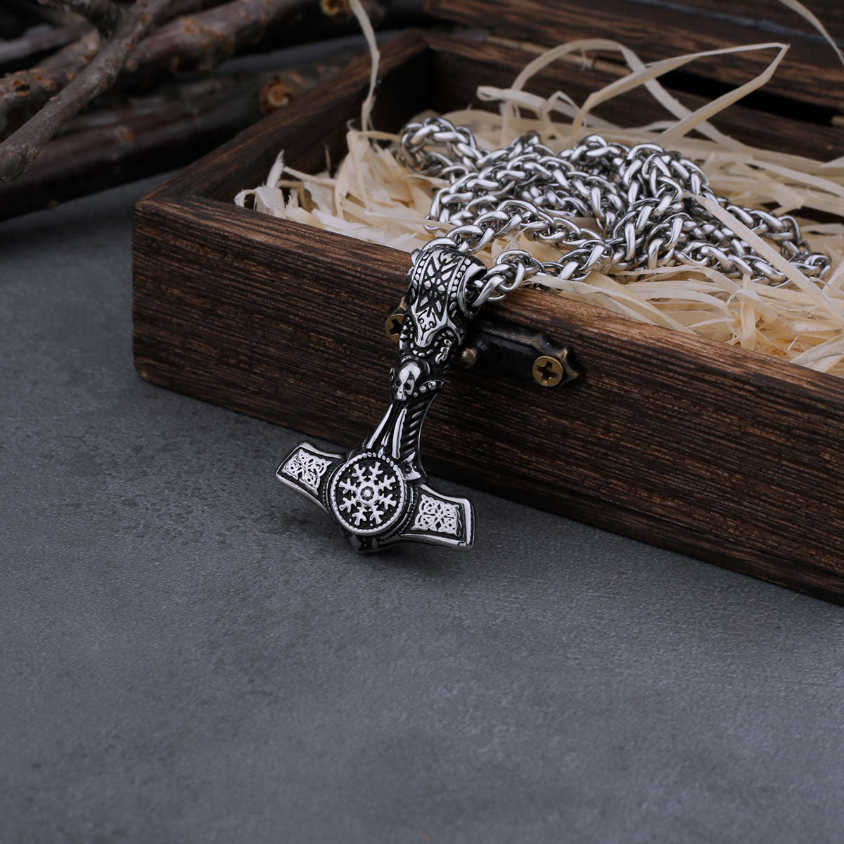 Vintage Viking Thor Mjolnir and Helm of Awe Skull Necklace Men's Charm Nordic Pendant Stainless Steel Jewelry As A Men's Gift