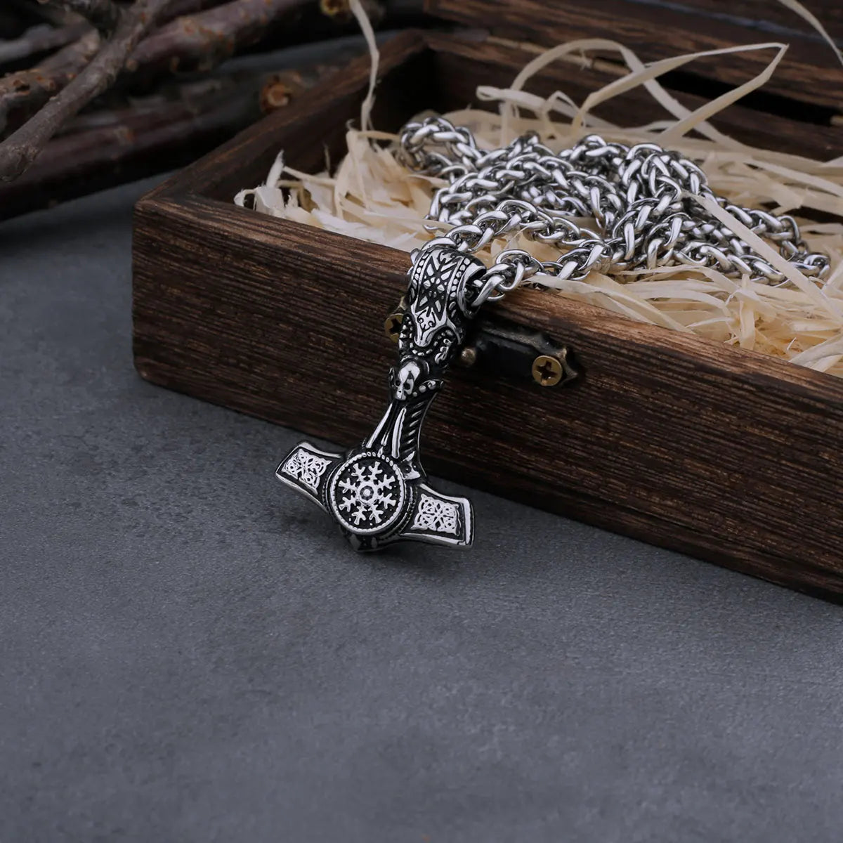 Vintage Viking Thor Mjolnir and Helm of Awe Skull Necklace Men's Charm Nordic Pendant Stainless Steel Jewelry As A Men's Gift