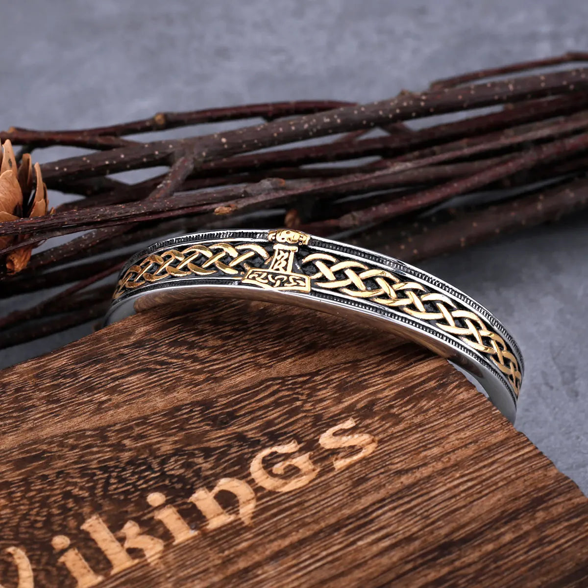 Stainless Steel Vikings Hammer Bracelet for Men Women Stainless Steel Celtic Knot Amulet Wristband Cuff Bracelet Nordic Jewelry