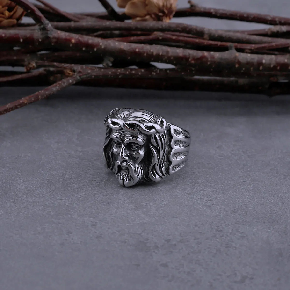 Stainless Steel Vintage Jesus Head Ring Men's High Quality Fashion Punk Catholic Faith Cross Ring Religious Biker Jewelry Gift