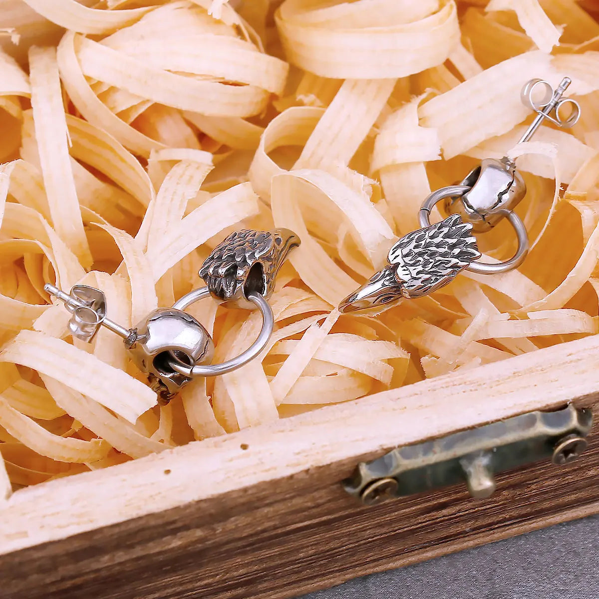 Vintage Eagle Head Skull Drop Earrings For Men Stainless Steel Hip Hop Punk Fashion Animal Earrings Party Gift Skeleton Jewelry