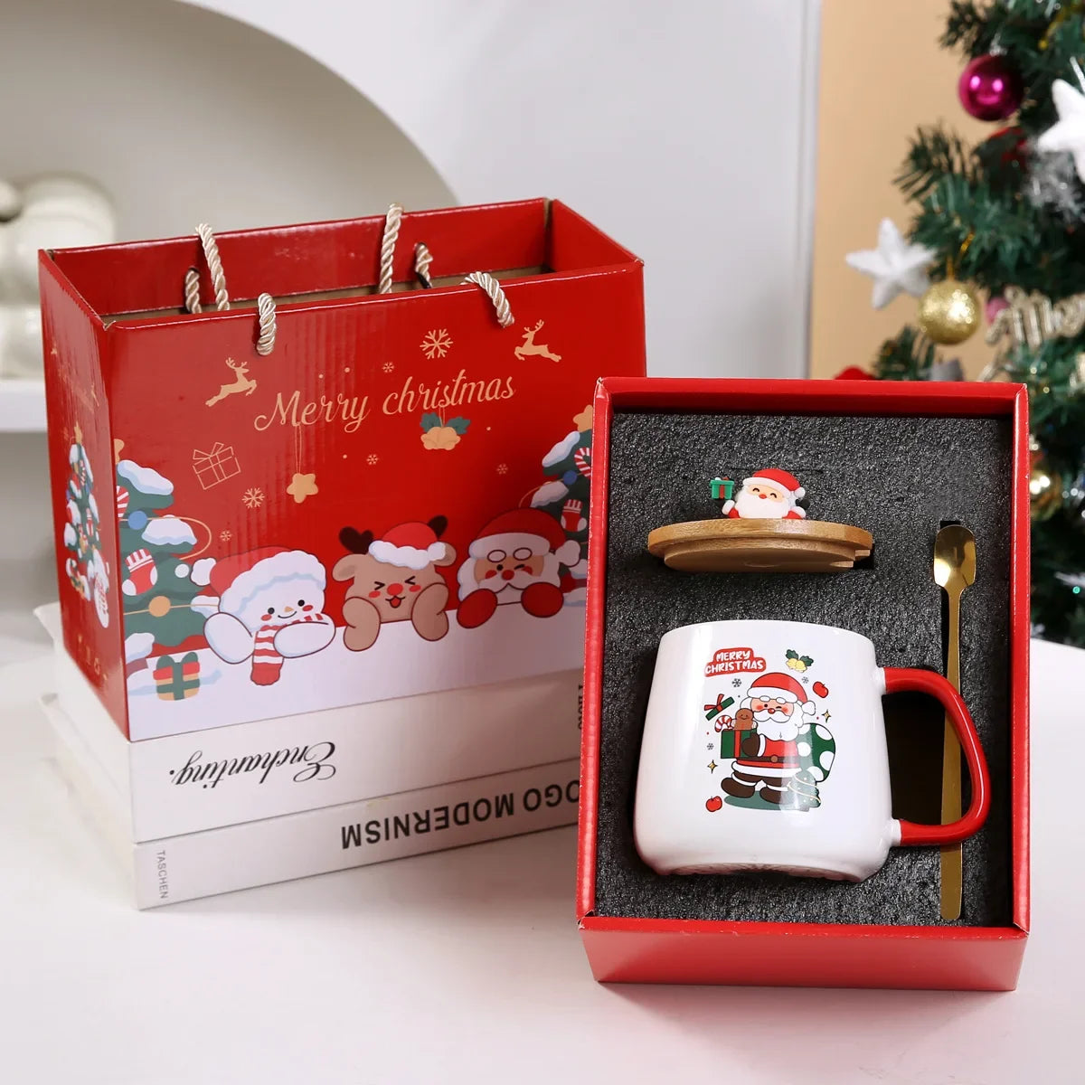 2025 Christmas Gift Set: Warm 55℃ Ceramic Mug with Lid featuring Santa Claus for Office or Home Use