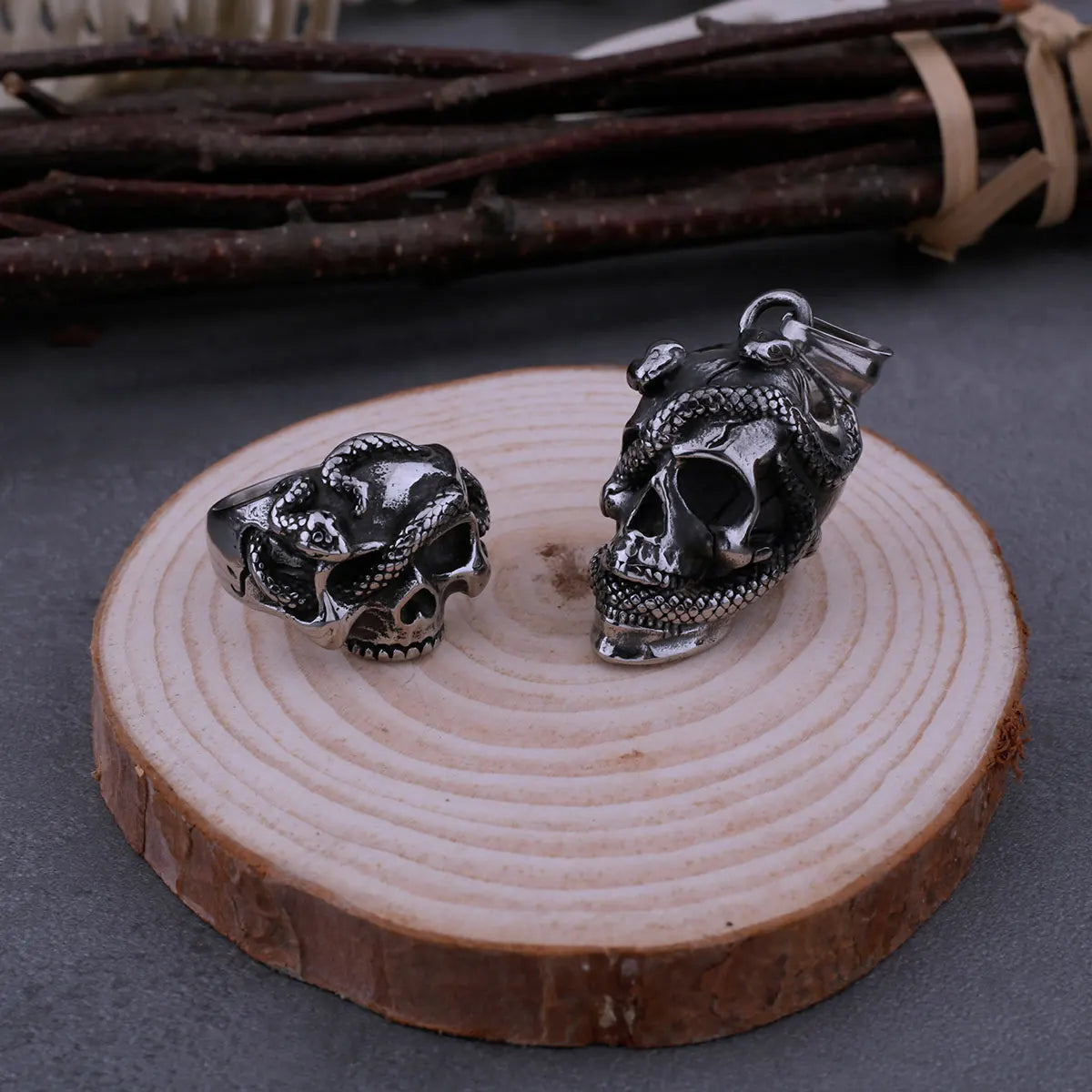 316L Stainless Steel Vintage Snake Wrapped Skull Rings Men's Fashion Charm Gothic Hip Hop Biker Accessories Skull  Jewelry Gift