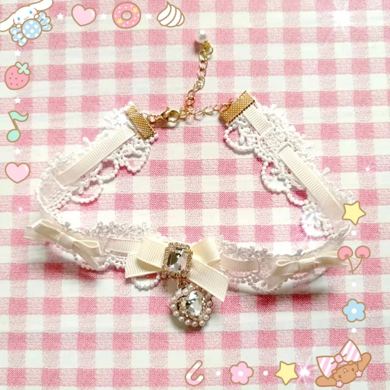 Lolita-Style Lace Choker Pearl Heart Rhinestone Necklace Lolita Pendant Girl Sweet Pearl Necklace with Heart Pendant for Women