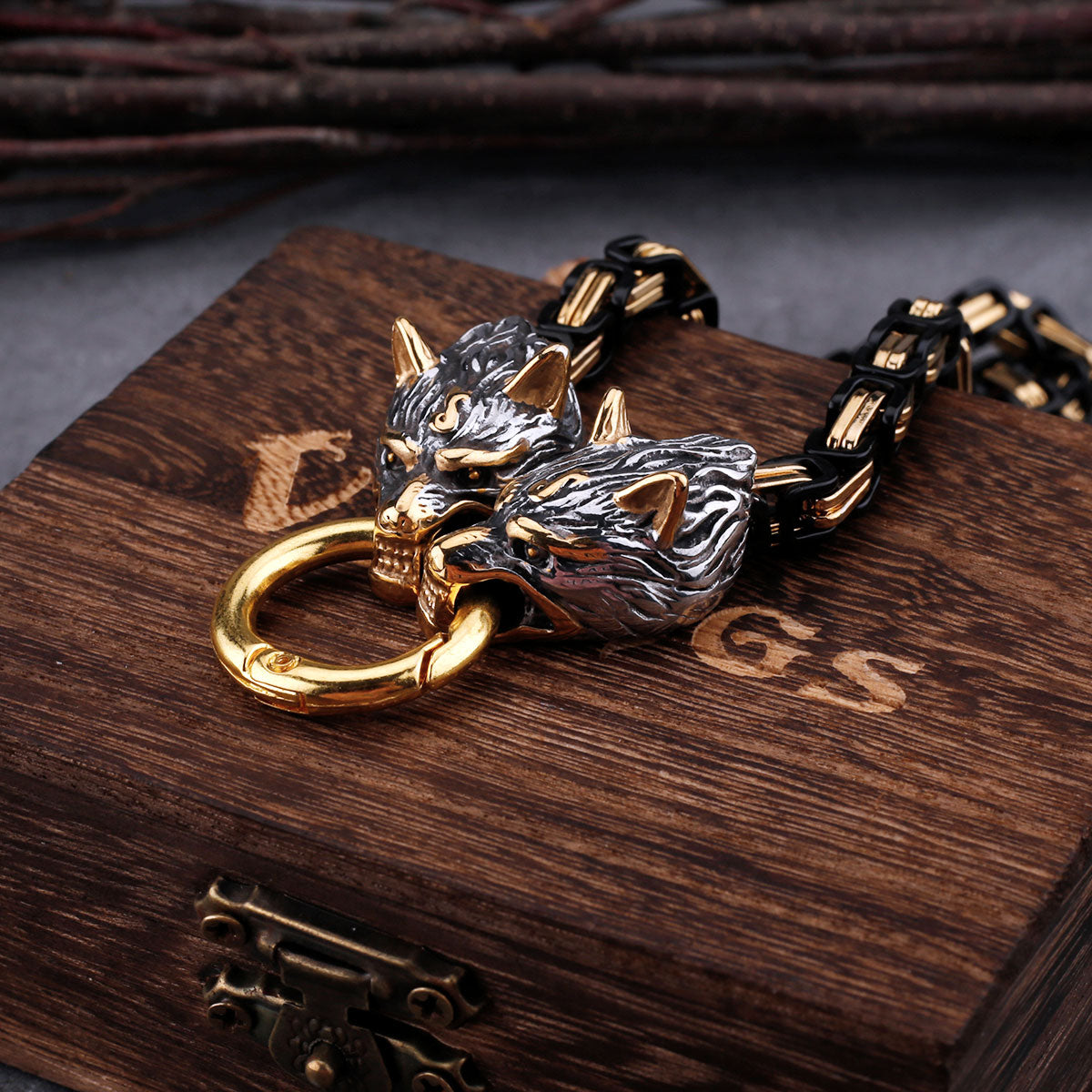 Domineering Retro Emperor Chain Wolf Head Necklace Stainless Steel Nordic Viking Thor's Hammer Amulet Jewelry Necklace Gift