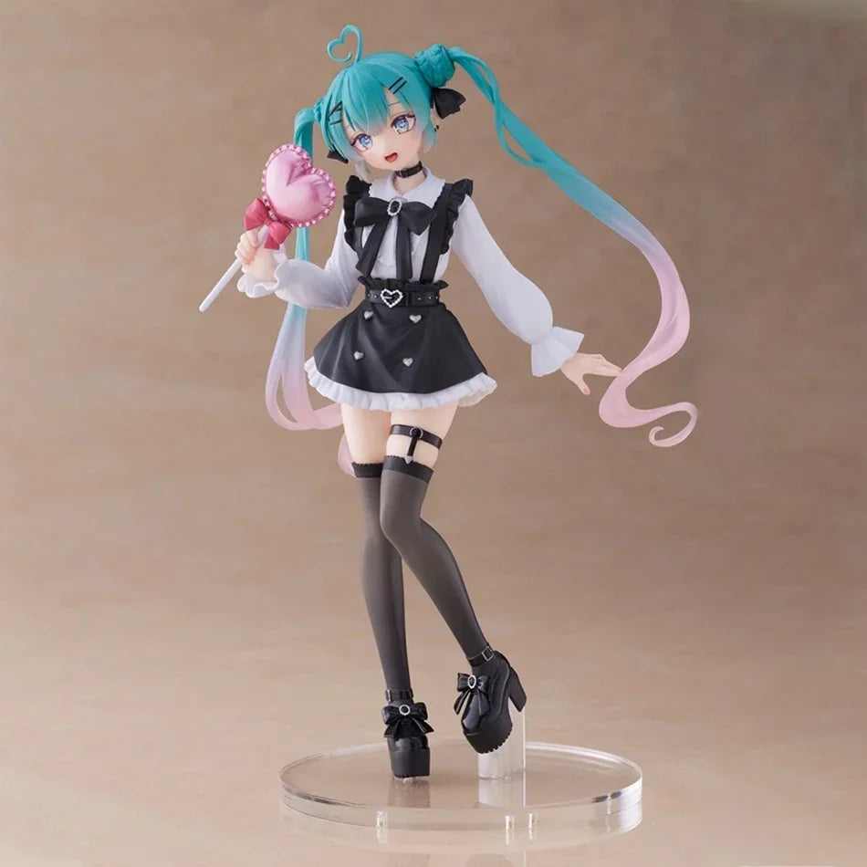 Cute girl Hatsune Miku anime character fashionable suitable for desktop decoration ornaments doll Christmas gift PVC collectible