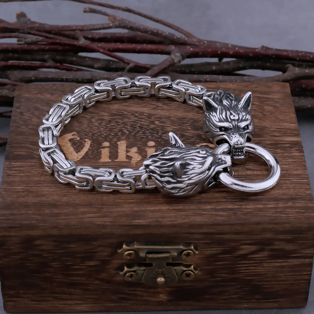 Viking Wolf Head Men's Bracelet Never Fade Hip Hop Rock Glamour Biker Fashion Bracelet Stainless Steel Jewelry Gift With Box