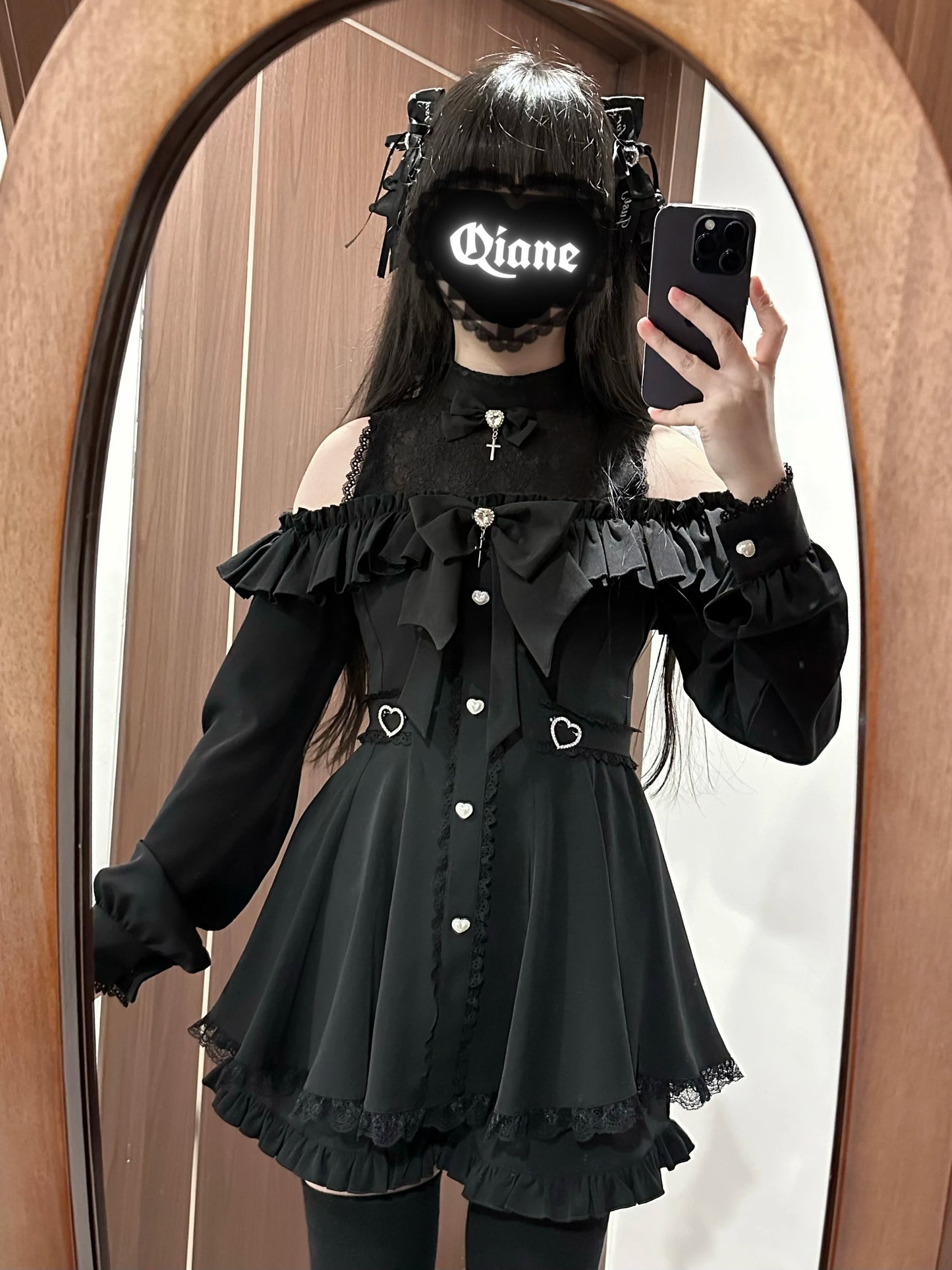 Japanese Mass-produced Off-the-shoulder Lace Splicing Long-sleeved Bow Shirt Dress and Shorts 2 Piece Dress Set Lolita Outfits