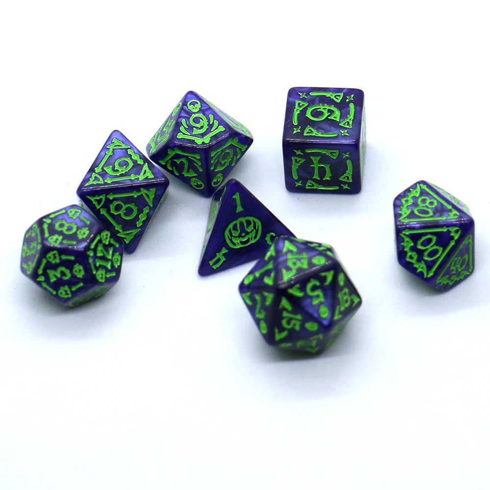 7pcs Set Relief Halloween Pattern Board Game Dice Set, DND Game Dice