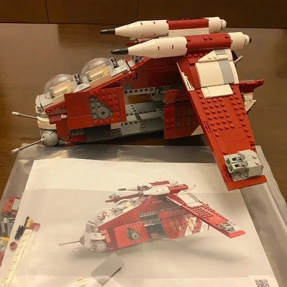 1083Pcs 75354 Model Creative Building Blocks Bricks Diy Assemble Toys for Birthday Christmas Gift