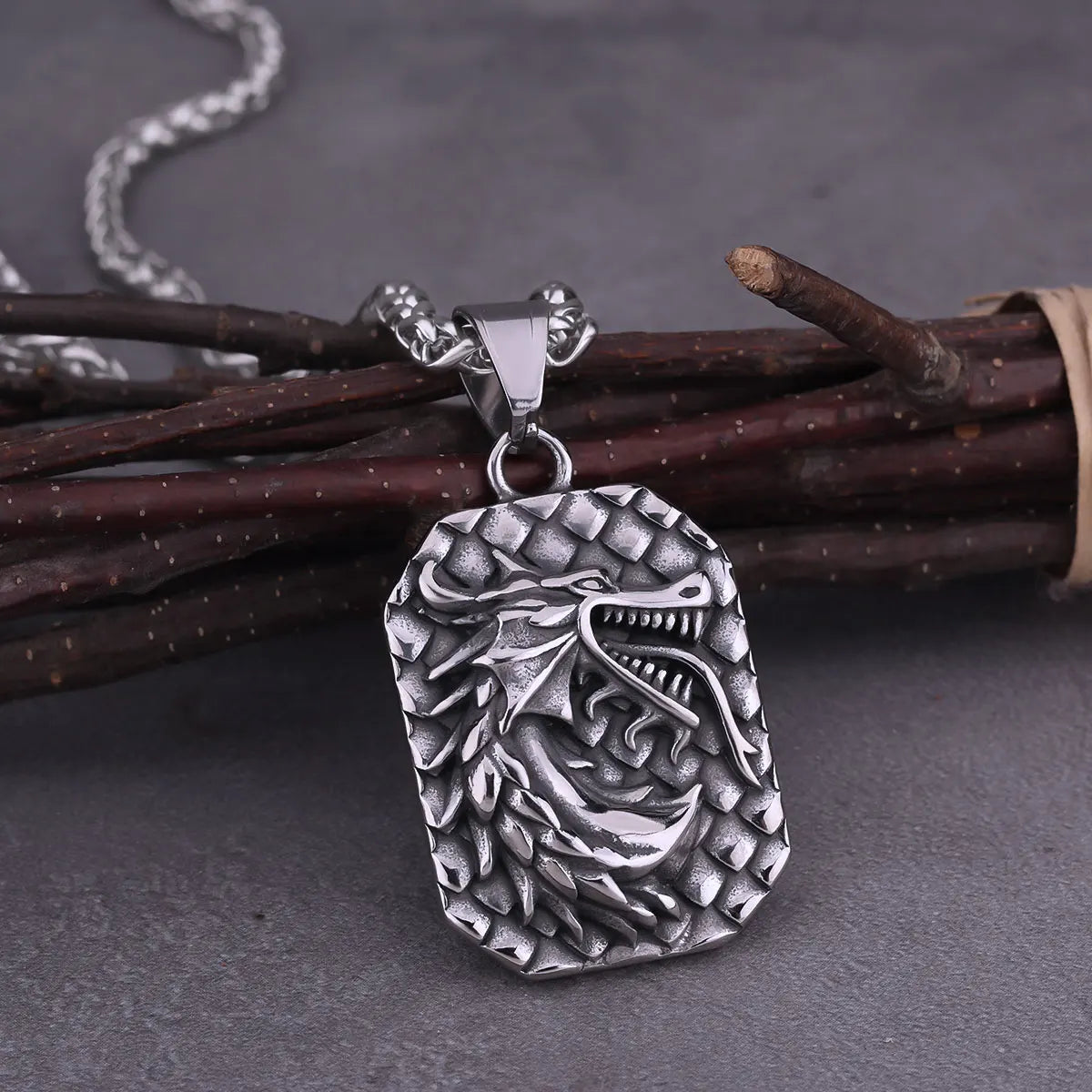 Vintage Vikings Animal Dragon Ouroboros Pendant Carved Scales Texture Stainless Steel Jewelry Scandinavian Amulet Necklace Gift