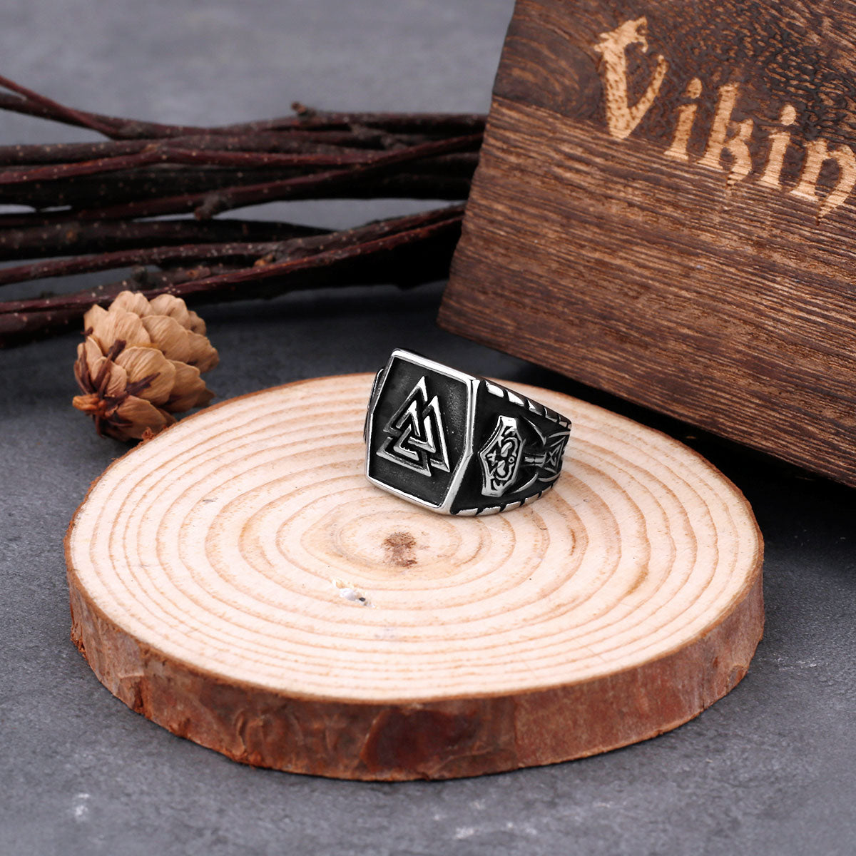 316L Stainless Steel Odin Rune Ring Navia Scandi Men's Amulet Rune Ring Gothic Classic Punk Retro Trend Party Jewelry Gift Box
