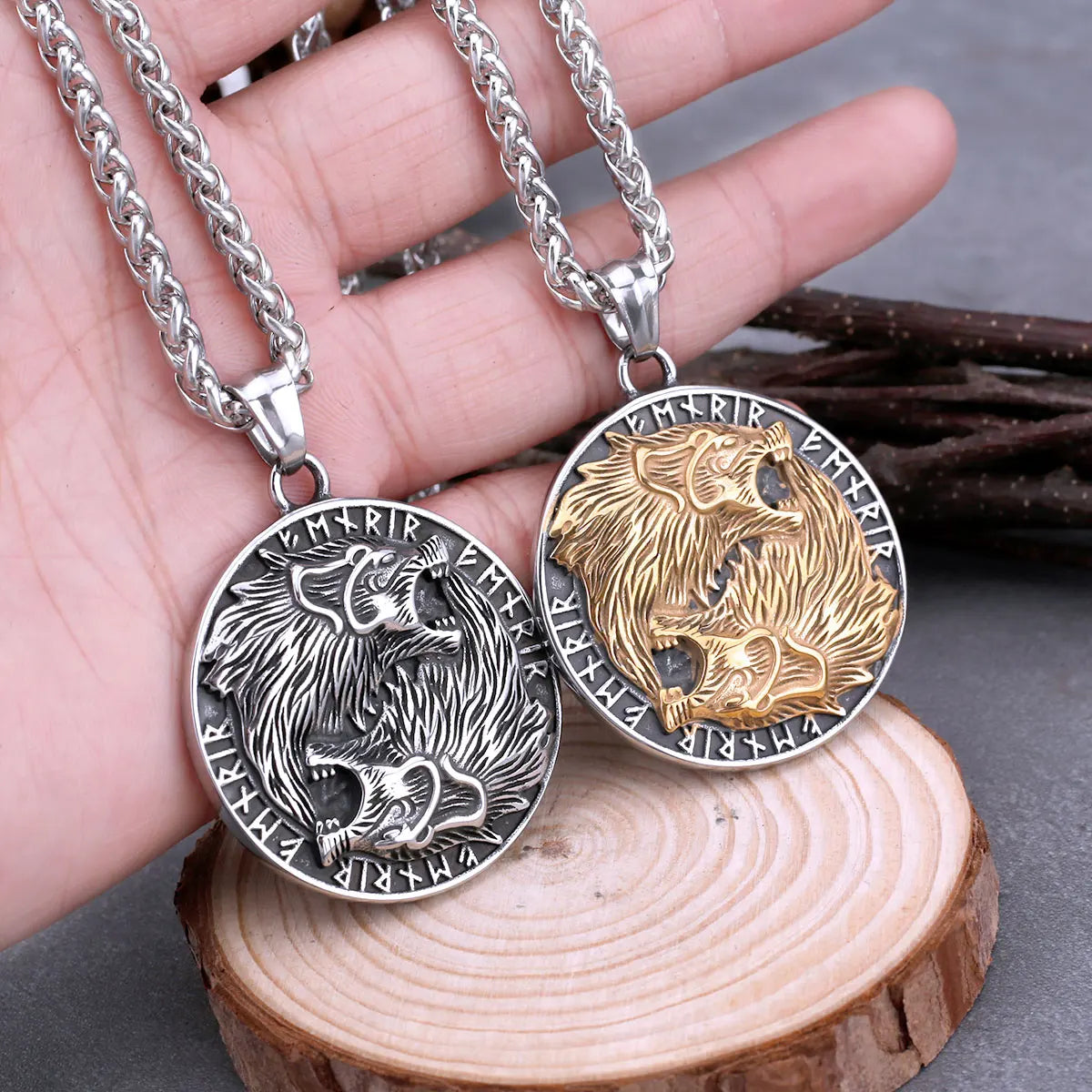Vintage Nordic Vikings Odin Wolf Compass Rune Necklace Men's Stainless Steel Fashion Hip Hop Pendant Necklace Jewelry As A Gift