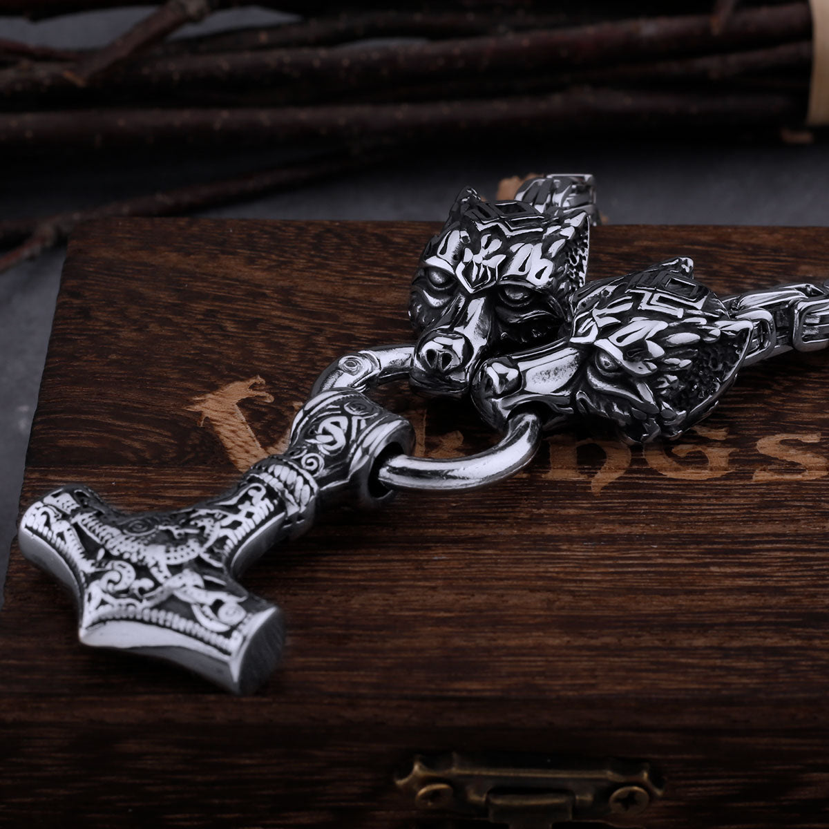 Nordic Classic Viking Thor's Hammer Men's Pendant Necklace Domineering Wolf Head Amulet Jewelry Necklace Gift
