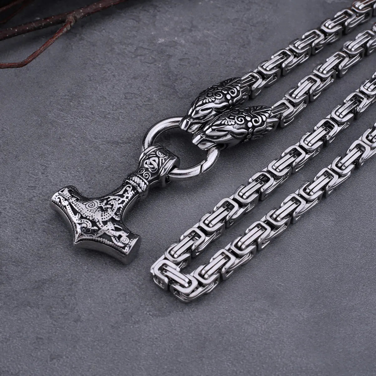 Viking Men's Dragon Head Necklace Thor's Hammer Fashion Hip Hop Biker Amulet Pendant Stainless Steel Jewelry Nordic Gifts