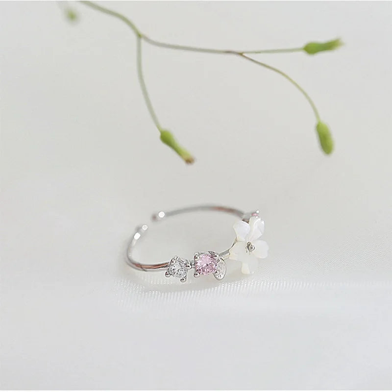 Vintage Rose Flower Rings For Women Korean Style Adjustable  Sakura Princess Finger Ring Bride Wedding Engagement Party Jewelry