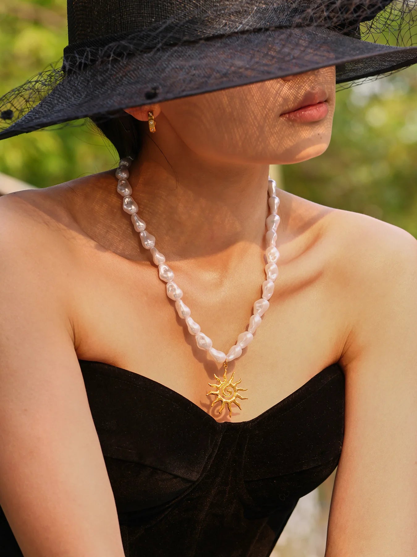 Summer Stainless Steel Gold Plated Sunshine Pendant Necklace for Women Sea Shell Chain Luxury Jewelry Gift