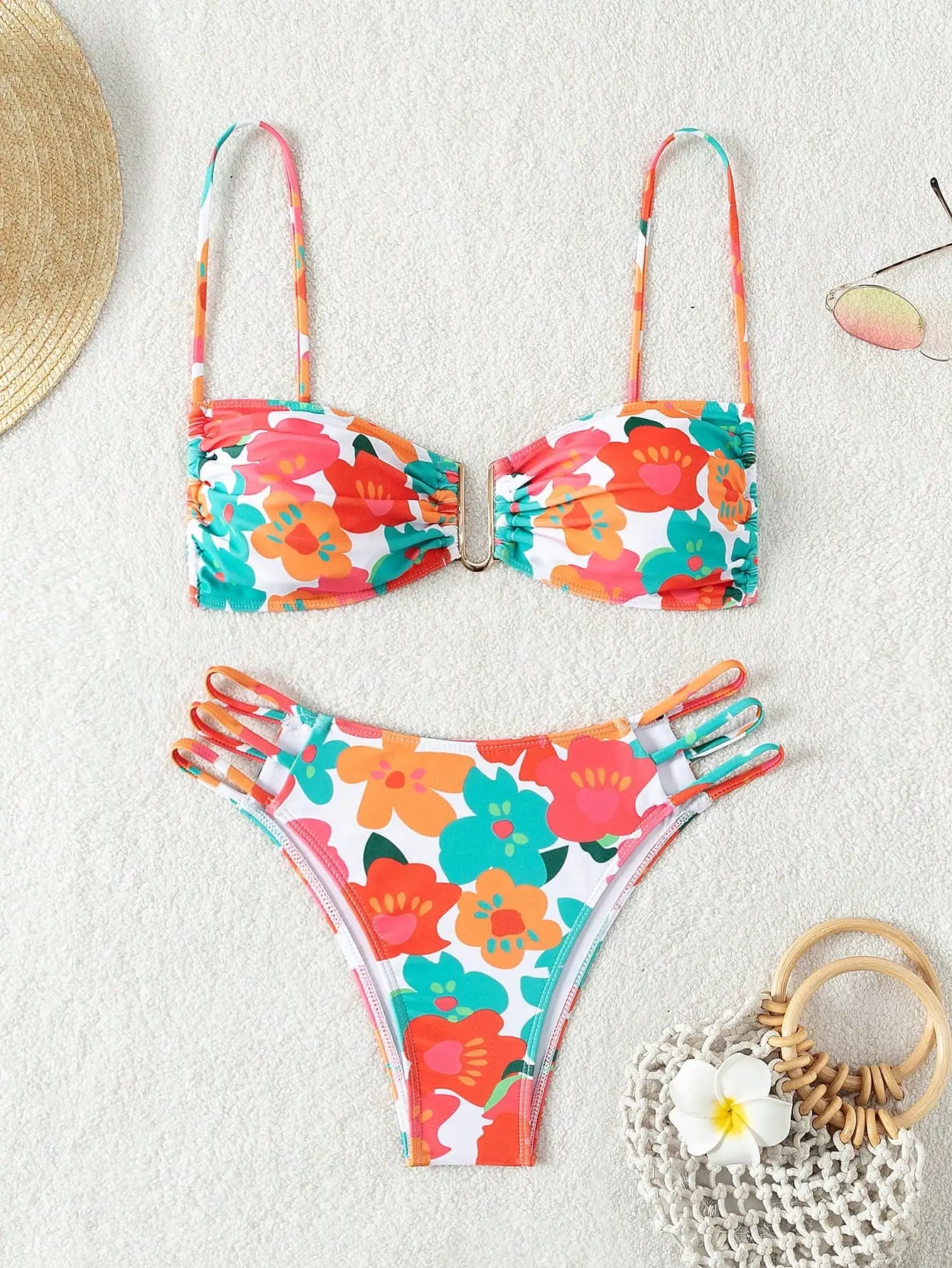 Summer new solid color bikini halterneck suspender youthful dopamine has a vibrant and bright style