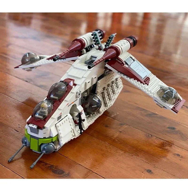 1175pcs Republic Dropship Gunship Building Blocks Set Compatible with 05041 Bricks Toy Kit for Kids Christmas Gift