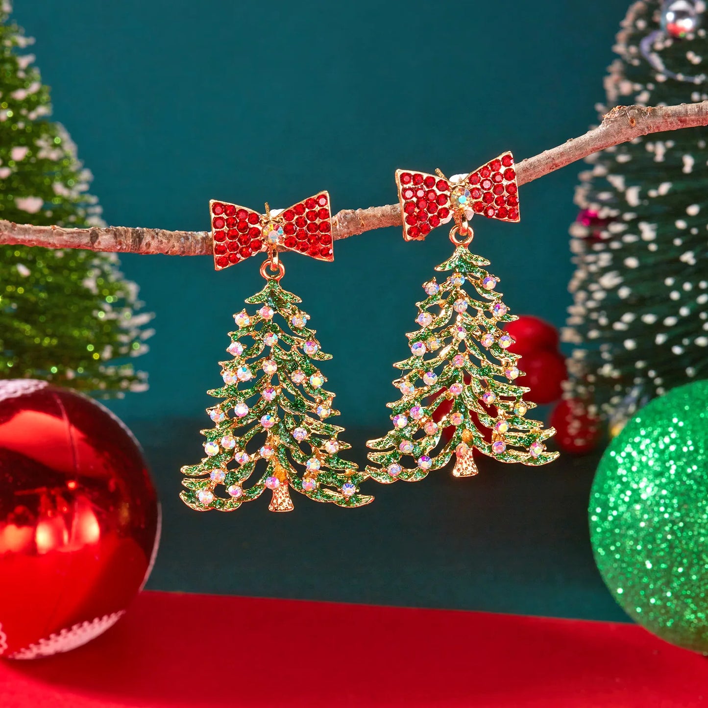 Fashion Gold Color Christmas Tree Earrings with Zircon Crystal Star Stud Dangle Xmas Jewelry for Women Party Gift