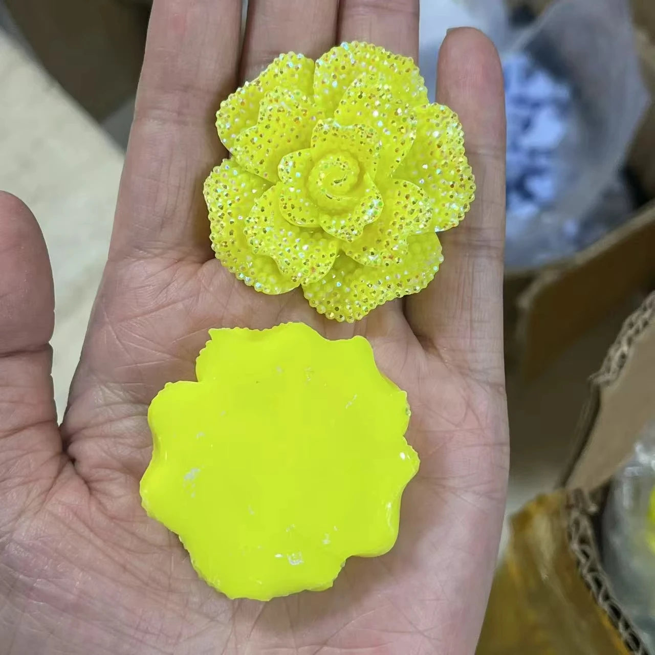 4Pcs Y2K Bling Diamond Metal Purse Presum Bottle Brand Bag Lips BB Key Junk Phone Case Ipadcase Decoration Charms Diy Crafts