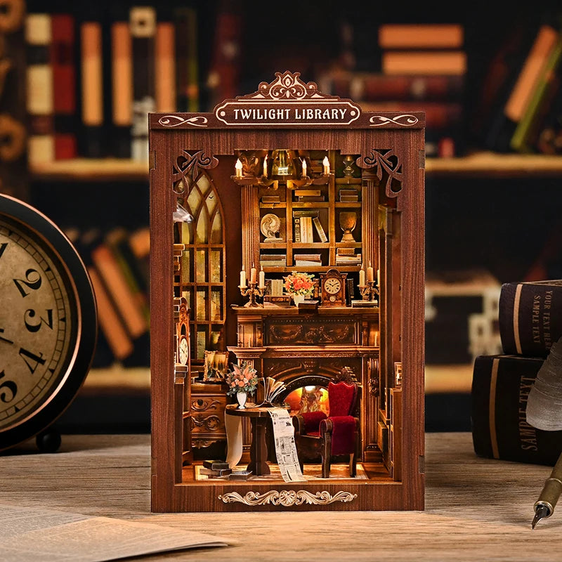 DIY Book Nook Kit Figurines Miniature Booknook Wooden Doll House 3D Puzzle Bookshelf  Dollhouses Toy For Birthday Christmas Gift