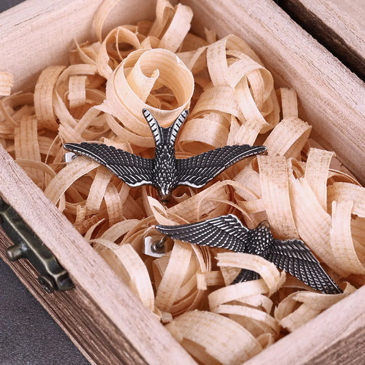 Stainless Steel Goose Crow Round Stud Earrings Punk Party Earrings for Men and Women Charming Everyday Fashion Jewelry Gifts