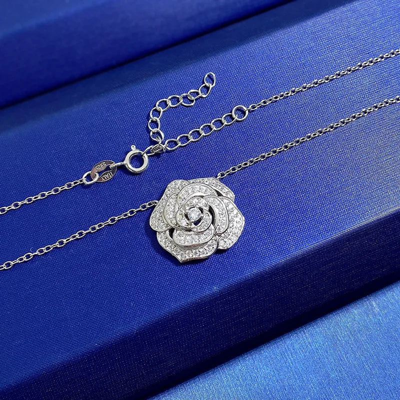 Classic Flower Moissanite Diamond Pendant 100% Real 925 Sterling Silver Wedding Pendants Necklace For Women Chocker Jewelry