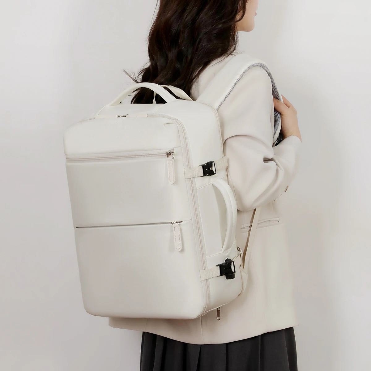 Unisex Travel Backpack with USB Port Shoe Compartment Large Oxford Laptop Bag Breathable Padded Straps Dual Zippers for Commute