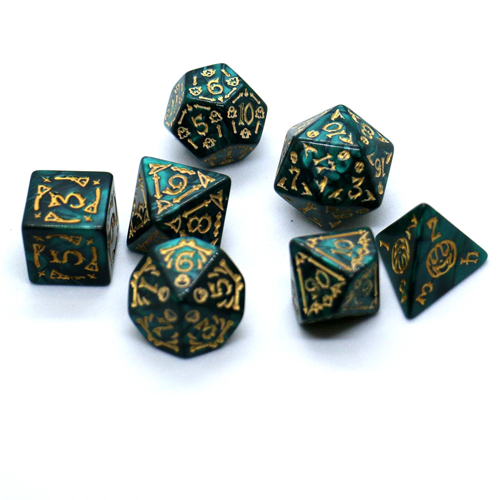 7pcs Set Relief Halloween Pattern Board Game Dice Set, DND Game Dice