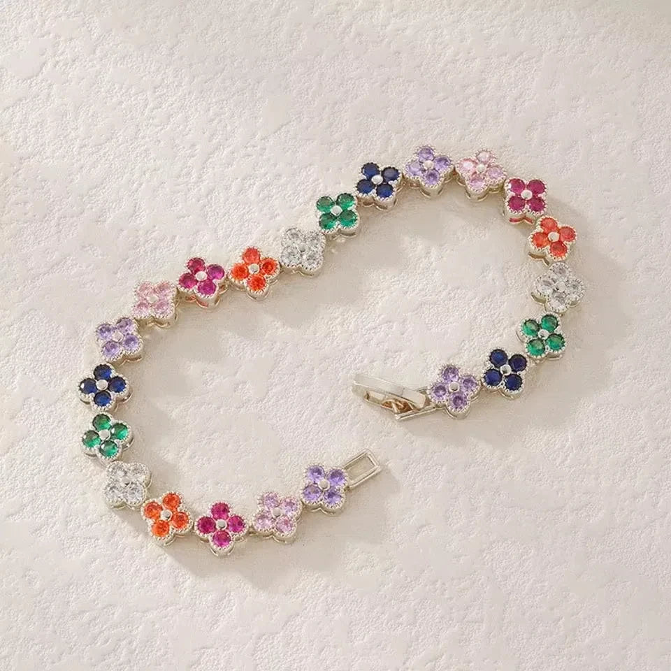 UILZ 1pc Rainbow Colorful Clover Zircon Bracelet Fashion Charm Gorgeous Charm Exquisite Cute Sweet Shining Crystal Jewelry Gift