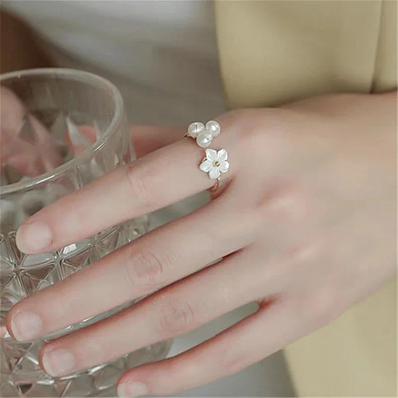 Vintage Rose Flower Rings For Women Korean Style Adjustable  Sakura Princess Finger Ring Bride Wedding Engagement Party Jewelry