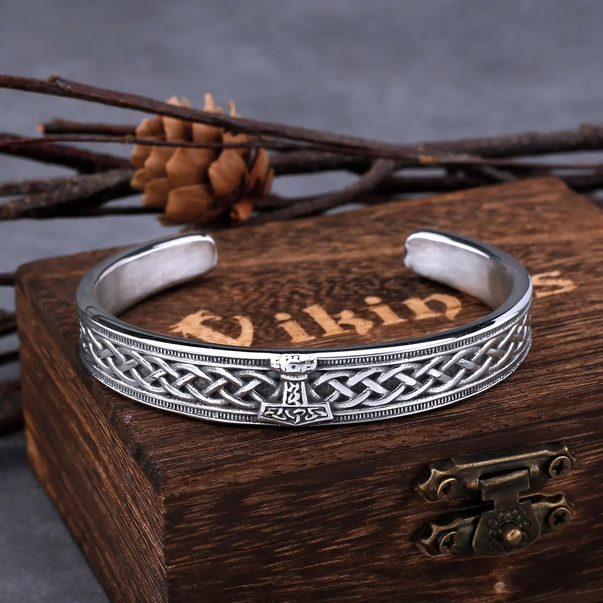 Stainless Steel Vikings Hammer Bracelet for Men Women Stainless Steel Celtic Knot Amulet Wristband Cuff Bracelet Nordic Jewelry