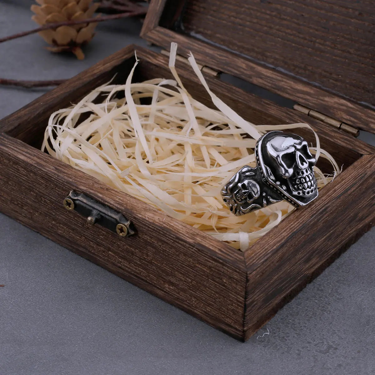 New Stainless Steel Trend Neo-Gothic Skull Ring Temperament Men's Fashion Hip Hop Retro Ring Biker Jewelry Gift Dropshipping