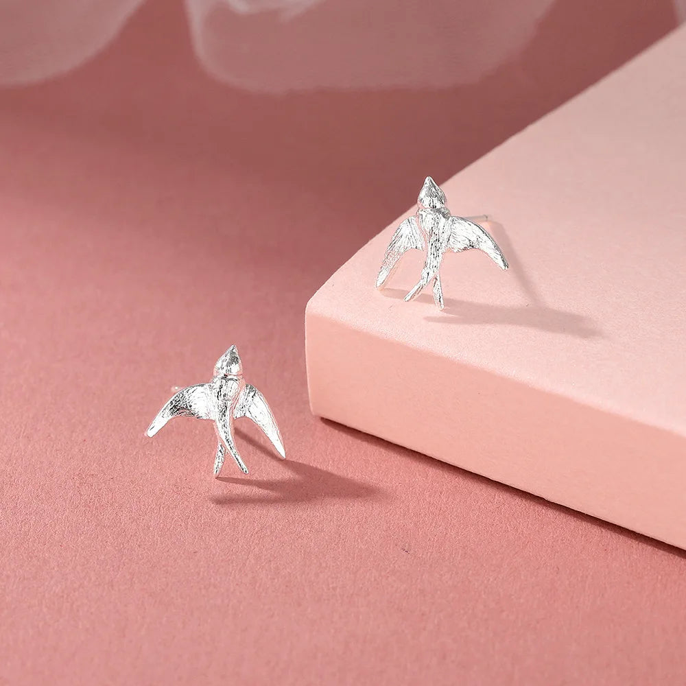 New Trendy Silver Color Stud Earrings Swallow Cute Little Bird Simple For Women Girl Gift Fashion Jewelry Dropship Wholesale