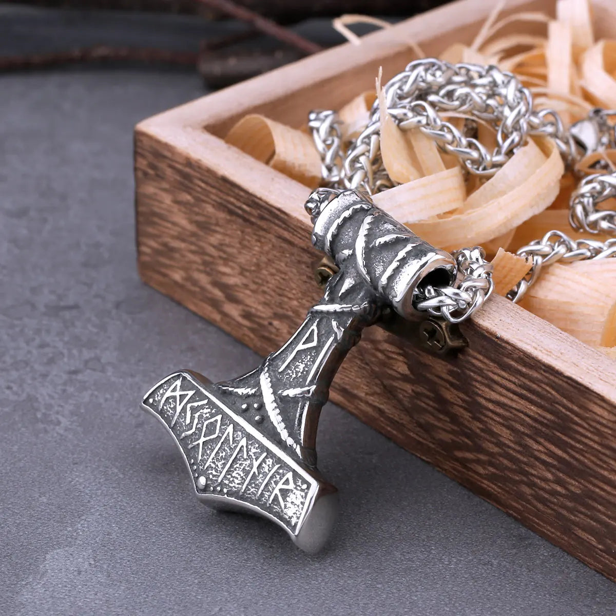 Vintage Nordic Vikings Anchor Odin Rune Necklace Men's Stainless Steel Fashion Mjolnir Hammer Pendant Necklace Punk Jewelry Gift